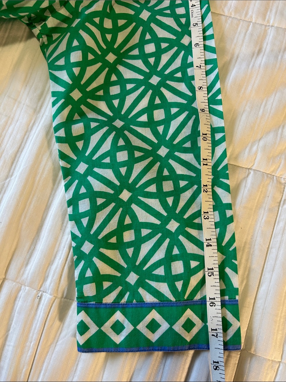Gretchen Scott Designs Geometric Print Split-Neck Tunic Size Medium - Picture 7 of 7